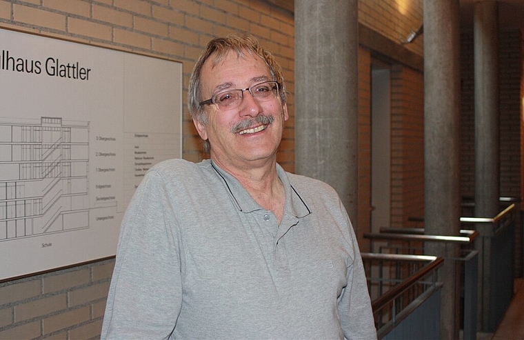 Edgar Hitz geht nach 28 Jahren als Schulhausabwart im Boostock und Glattler Ende Jahr in Pension.Foto: bär