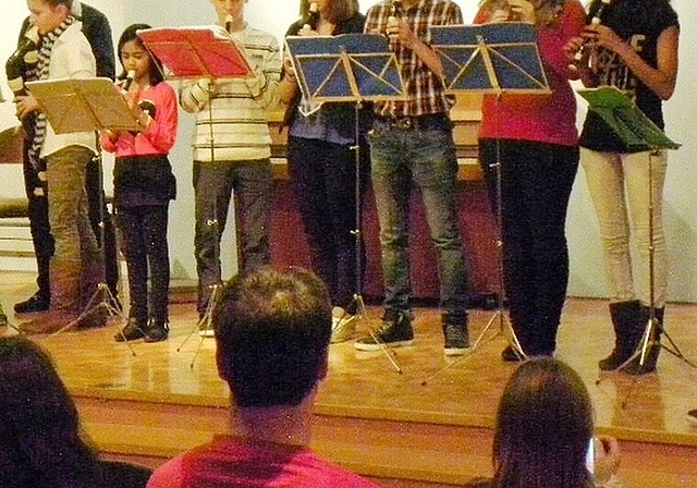 Musikschülerinnen und Musikschüler präsentieren das Gelernte. Foto: zVg