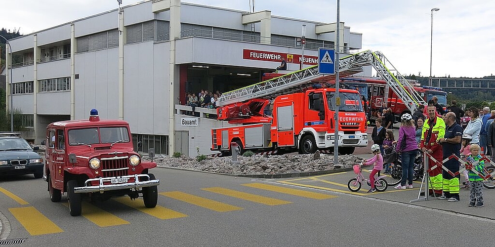 Die Oldtimer luden zu Rundfahrten ein. Fotos: bha
