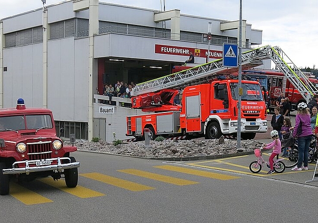 Die Oldtimer luden zu Rundfahrten ein. Fotos: bha
