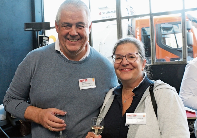 Gordon Dinacher mit seiner Frau anlässlich des Industrieapéros.  Melanie Bär