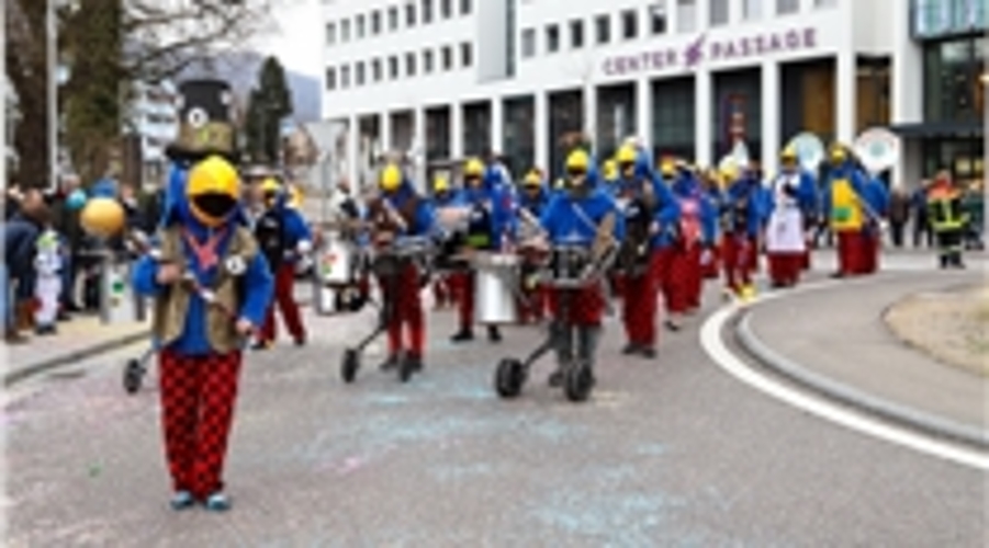 Die Schnüffler-Clique feierte mit Musik den 85. Geburtstag der Kultfigur Globi.
