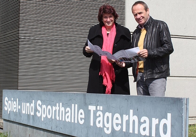 Antoinette Eckert, Vizeammann und Ressortvorsteherin, und Kurt Müller, Betriebsleiter Tägi, freuen sich aufs «go for 5». Foto: bär