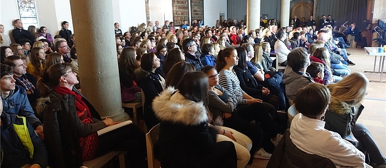 Die Info-Veranstaltungen an der Kanti Wettingen wurden rege besucht.Foto: zVg