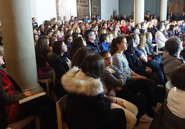 Die Info-Veranstaltungen an der Kanti Wettingen wurden rege besucht.Foto: zVg
