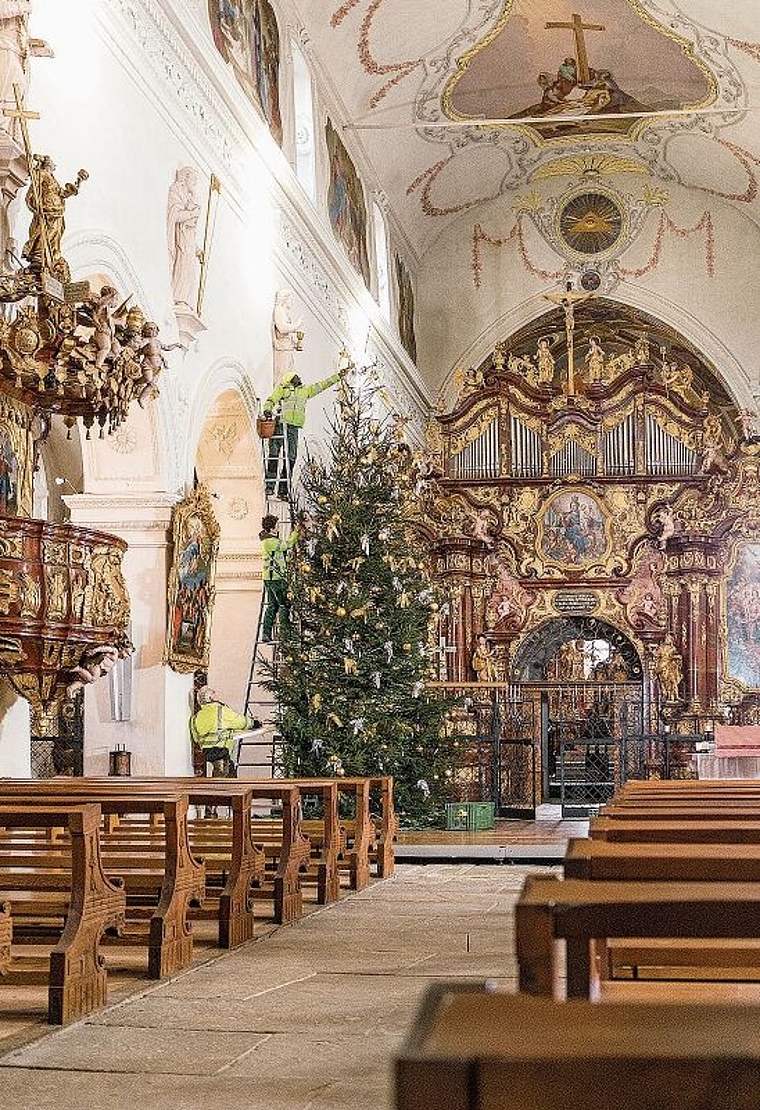 Wie kann man heuer Weihnachten in der Kirche, wie hier in der Klosterkirche in Wettingen, feiern? Die Antworten fallen verschieden aus.Sandra Ardizzone/Archiv