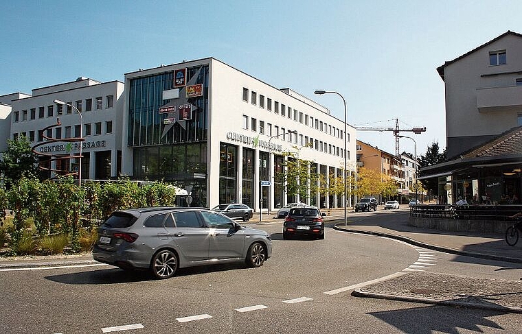 Lärm an der Landstrasse: Das Autogeheul im Zentrum geht einigen Wettingerinnen und Wettingern auf die Nerven. Sibylle Egloff