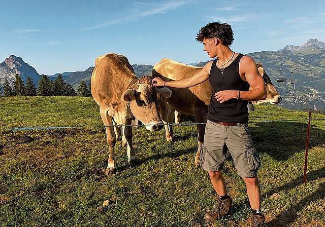 Am Wochenende zieht es Leandro Rütimann zum Wandern in die Natur.Bild: zvg