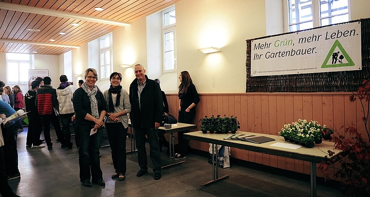 V.l.n.r.: Mechthild Meier, Gewerbeverein, Franziska Schenkel, Gruppe «Eltern mit Wirkung», und Christian Rothenbühler, Sekundarschule.