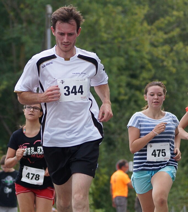 Der Triathlon im Tägi steht allen offen, die einmal Triathlon-Luft schnuppern möchten. Foto: zVg