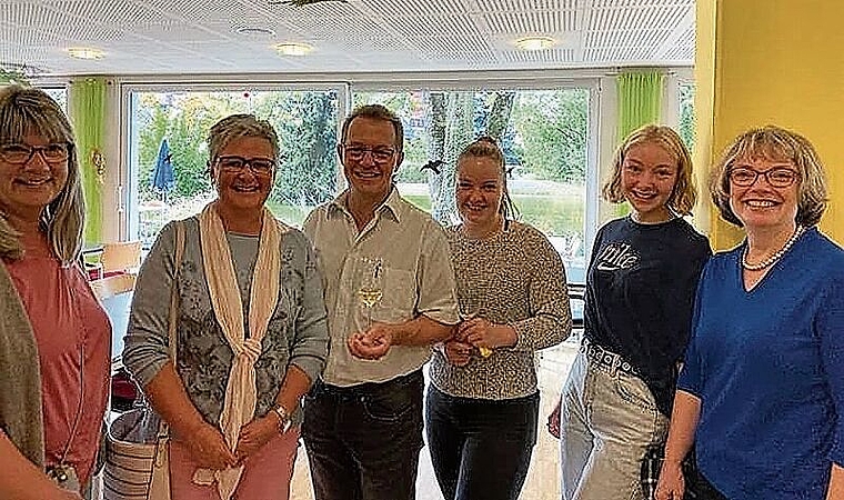 Martin Uebelhart feierte seine Wiederwahl im Kreise seiner Familie. (Bild: zVg)