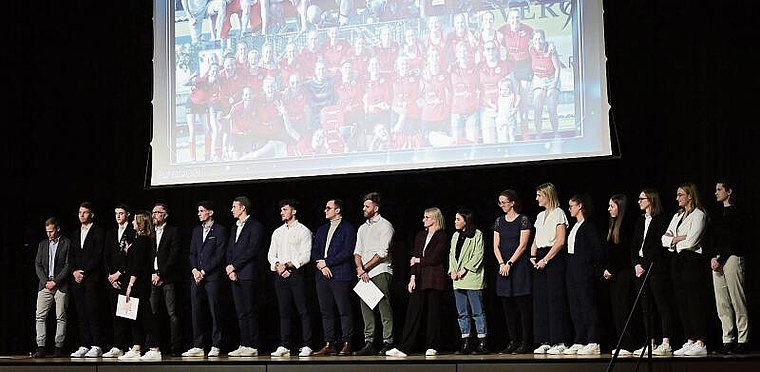 Nach der Sportlerehrung im Tägi steht Rotweiss Wettingen bald wieder im Rampenlicht.FOTO Wagner