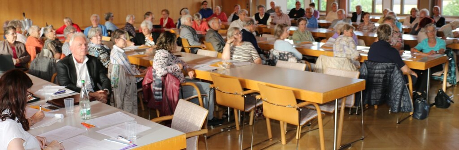 60 Mitglieder nahmen an der Generalversammlung im Rathaus teil.