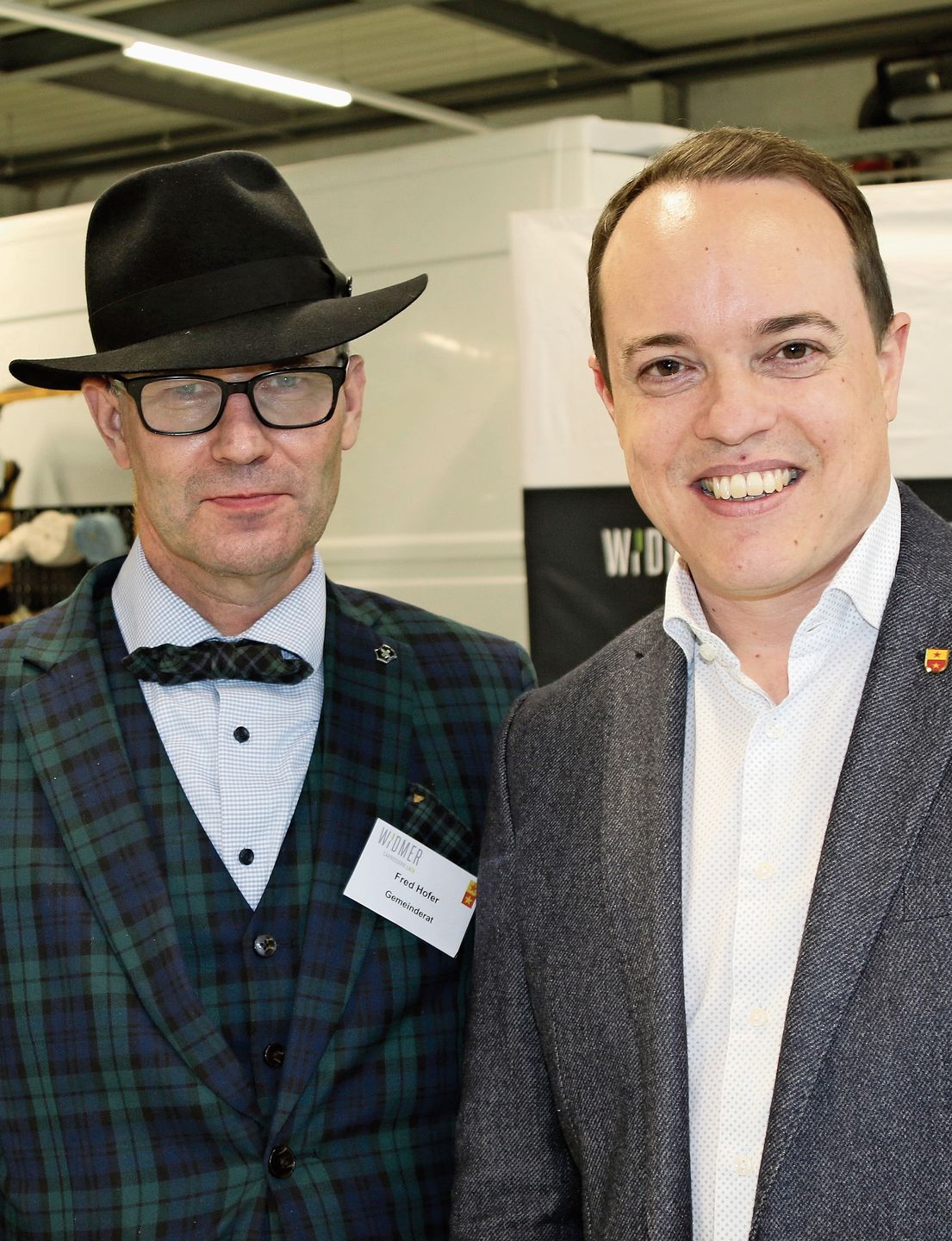 Neuer Verwaltungsleiter Patrick Vogel (r.) mit Gemeinderat Fred Hofer (FDP). Neuer Verwaltungsleiter Patrick Vogel (r.) mit Gemeinderat Fred Hofer (FDP).