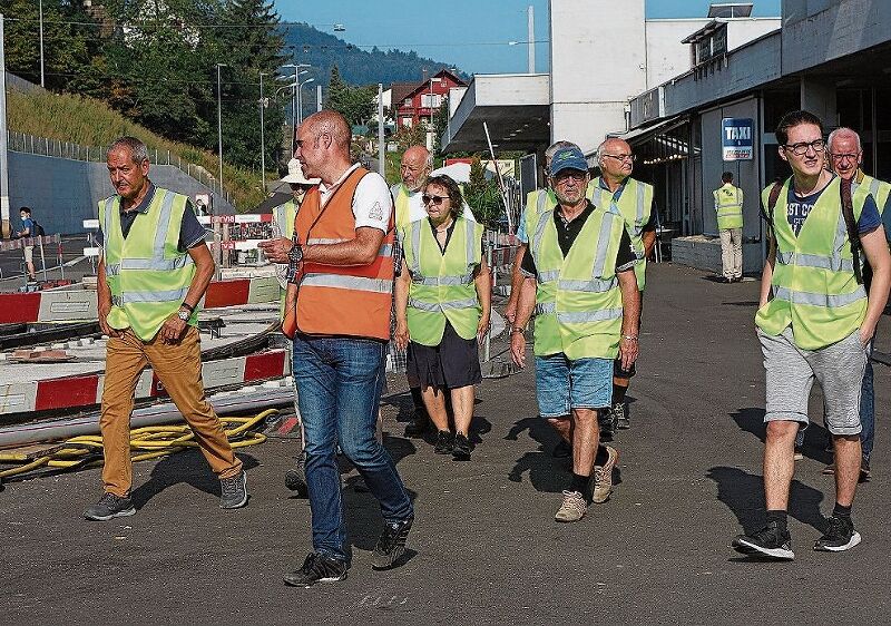 Auf dem Rundgang mit Chefbauleiter Michele Carrer.
