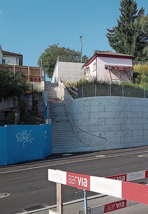 Treppe Richtung Dorfzentrum. (Bilder: Dieter Minder)
