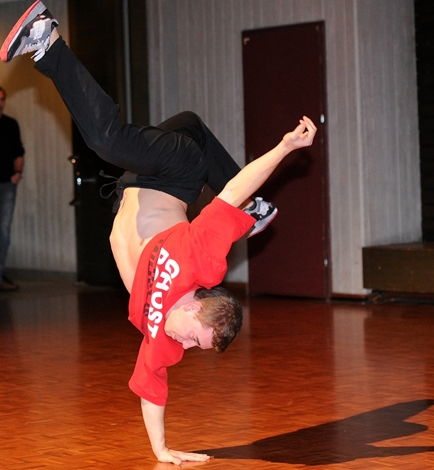 Die Breakdance-Gruppe Ghost Rockz an der Sportlerehrung. Ghost Rockz war zweimal Schweizer Meister. Foto: awa
Die Breakdance-Gruppe Ghost Rockz an der Sportlerehrung. Ghost Rockz war zweimal Schweizer Meister. Foto: awa