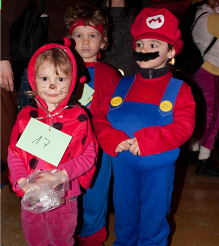 Naira (3), Jamiro (4) und Alessio (4).
