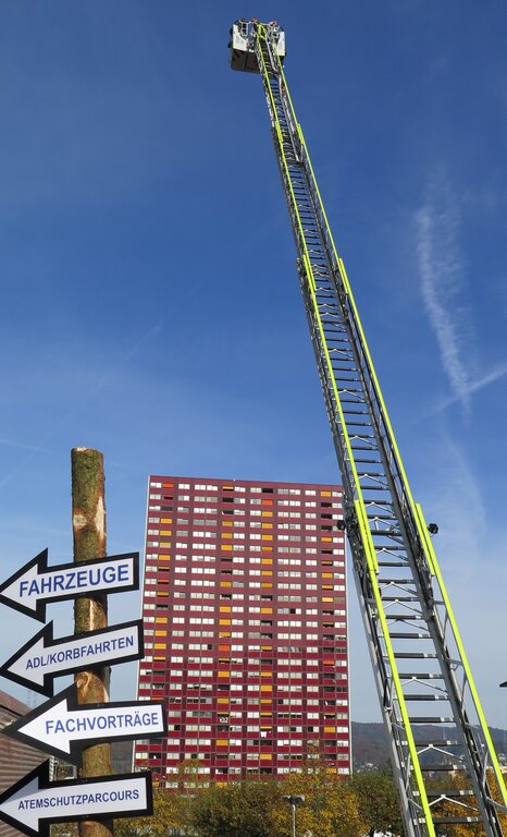 Mutige stiegen auf 32 Meter auf.