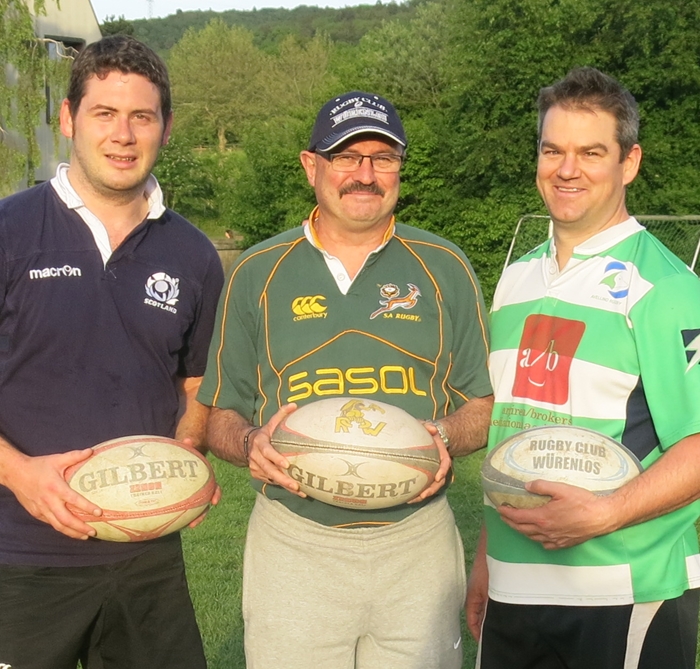 Blicken zuversichtlich in die beiden entscheidenden NLB-Meisterschaftsrunden: Captain Roman Suter, Trainer Clive Colbert sowie Präsident Oliver Wolf (v. l.).
