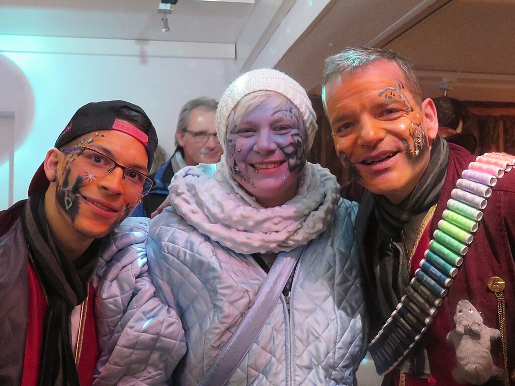 Fasnächtler: (v.l.) Davide Silletta, Barbara Lehmann und Daniel Zutter.