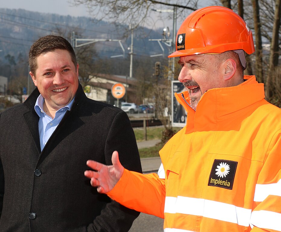 Vizeammann Nico Kunz und Wolf Walter von Implenia am Spatenstich.