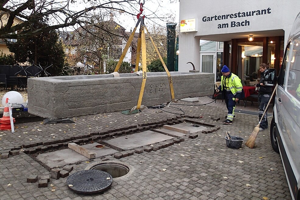 Der Dorfbrunnen <em>kehrt an seinen alten Platz zurück. zVg</em>