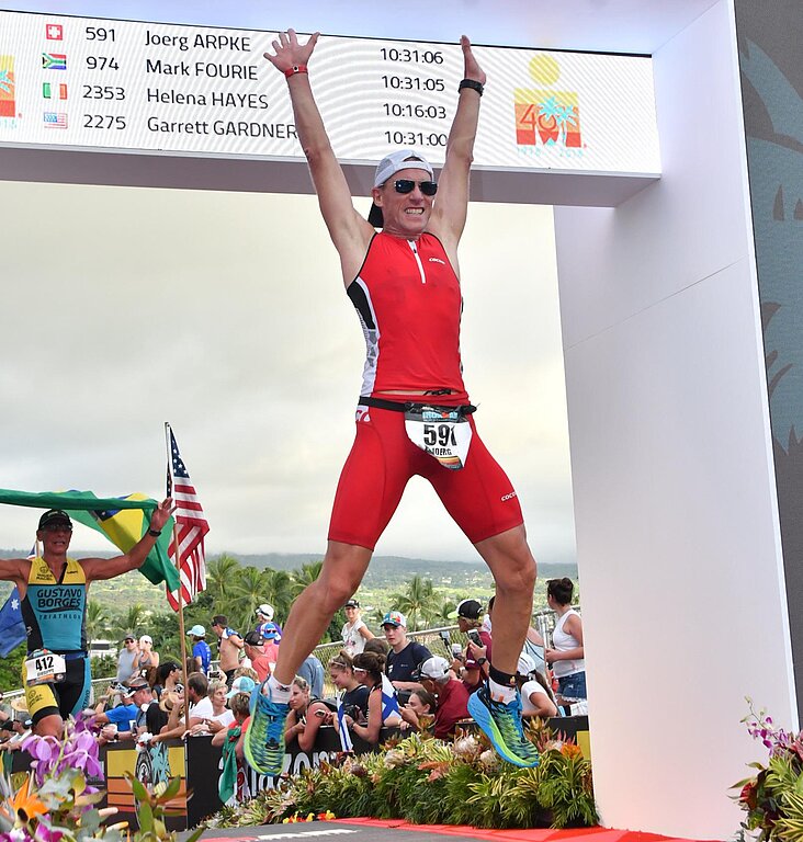 Sprung ins Ziel am Ironman Hawaii. (zVg)