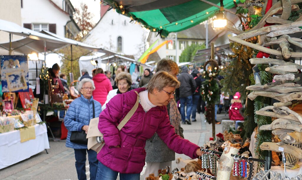 Die Chilegass wurde mit Marktständen gesäumt. Melanie Bär
